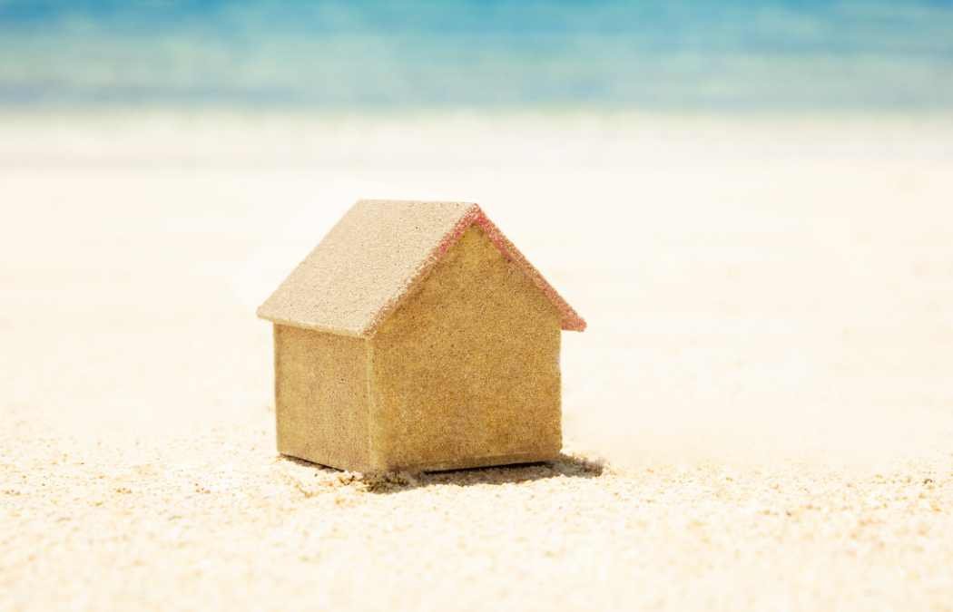 A Casa Construída na Areia: Fragilidade sem Fundamento Sólido